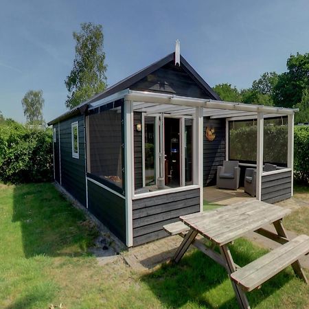 Chalet With Dishwasher, In Natural Environment IJhorst 外观 照片
